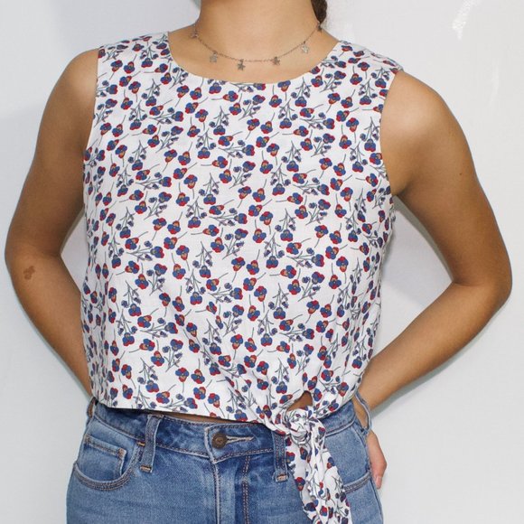 Mo : Vint Flower Top - Picture 1 of 4